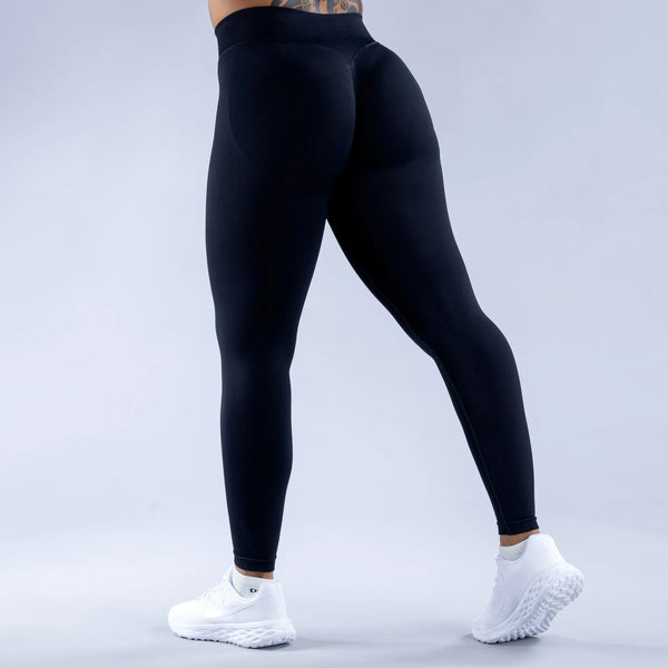 Black high waist seamless impact gym and yoga leggings with Scrunch Fit to shape and define the booty pump